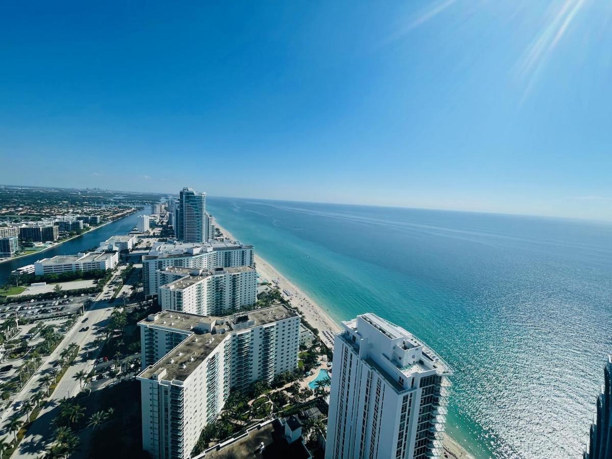 Stay At The Top With Amazing Views By Rent4Us هوليوود المظهر الخارجي الصورة