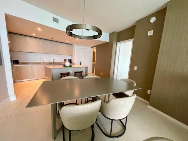 Stay At The Top With Amazing Views By Rent4Us هوليوود المظهر الخارجي الصورة