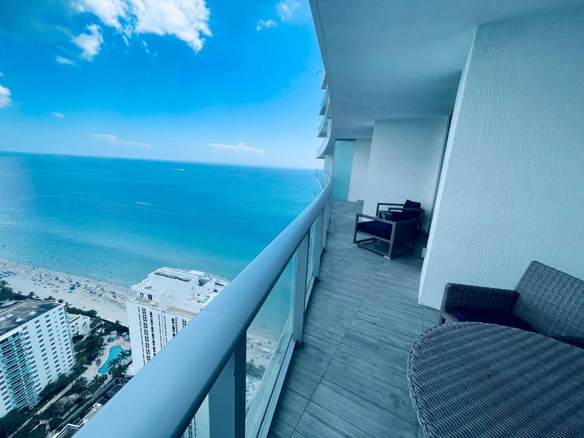 Stay At The Top With Amazing Views By Rent4Us هوليوود المظهر الخارجي الصورة