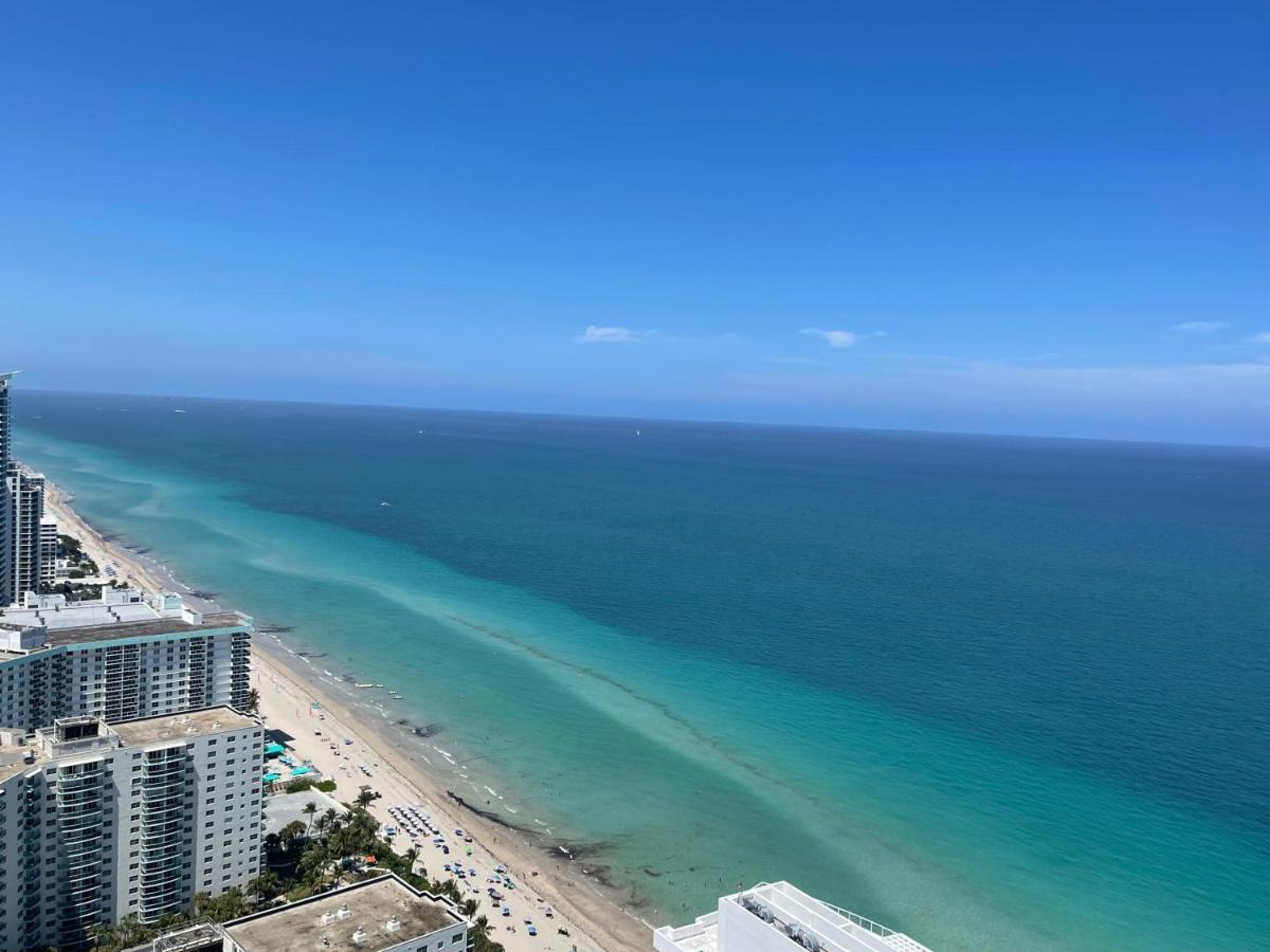 Stay At The Top With Amazing Views By Rent4Us هوليوود المظهر الخارجي الصورة